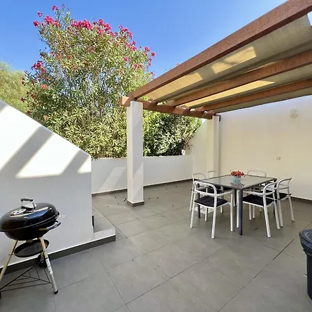 Club 1 With Pool By Homing * 维拉摩拉