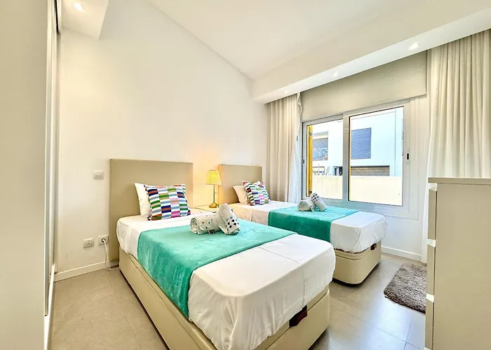 Club 1 With Pool By Homing 度假居