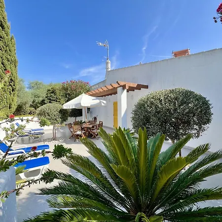 Club 1 With Pool By Homing Feriehus *